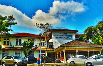 <span>BUSINESS & MANAGEMENT</span>Hotel & Tourism Management